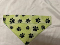 Green Black Paws Pet Bandanna – KiMi's Kwilts & Krafts